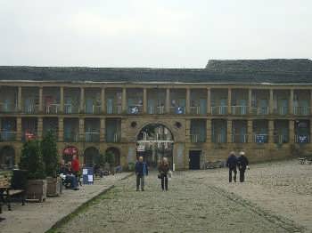 Piece Hall, Halifax