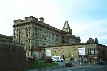 Manningham Mills, Bradford