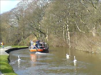 Leeds Liverpool canal near Bingley