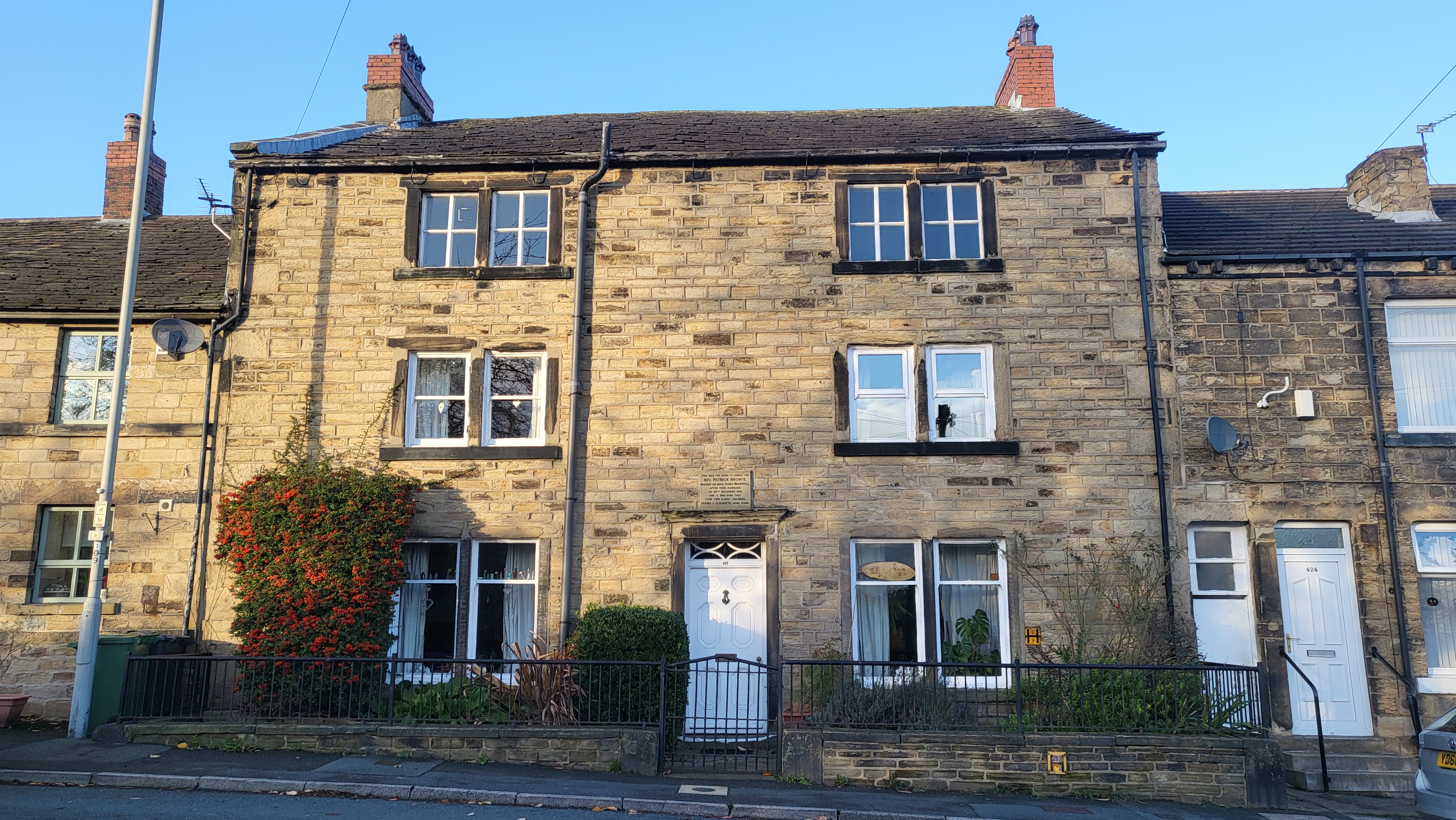 Frontage of Clough House