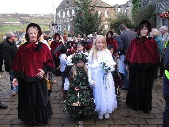 Scroggling the Holly in Haworth