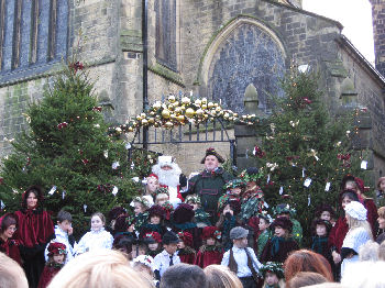 Scroggling the Holly in Haworth