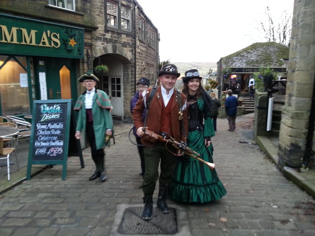 Haworth Steampunk