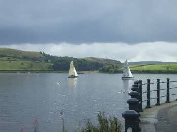 Hollingworth Lake