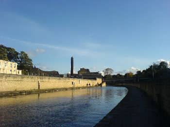 The Leeds Liverpool canal near Bingley