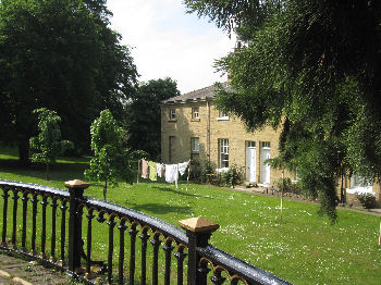 Cottages in Saltaire