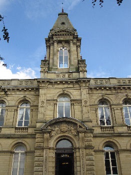 Victoria Hall, Saltaire